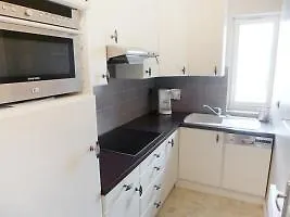 Fleur Marine-5 By Interhome קאבורג