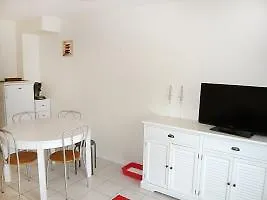 Fleur Marine-5 By Interhome קאבורג