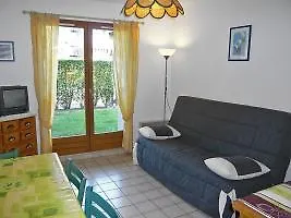 דירה Fleur Marine-5 By Interhome